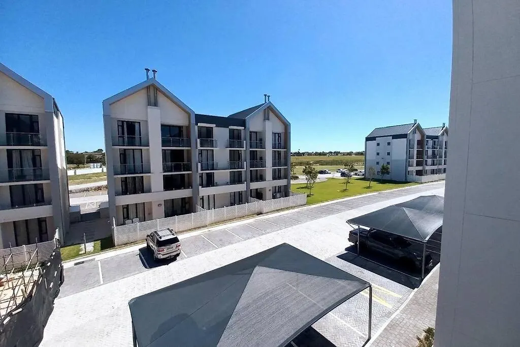 Bella Mare @ Boardwalk Daire Port Elizabeth